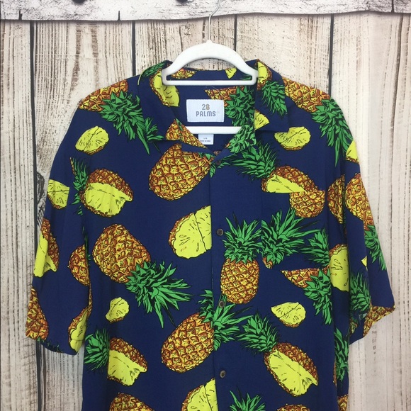 Me s 28 Palms Pineapple Hawaiian Shirt - Picture 2 of 8
